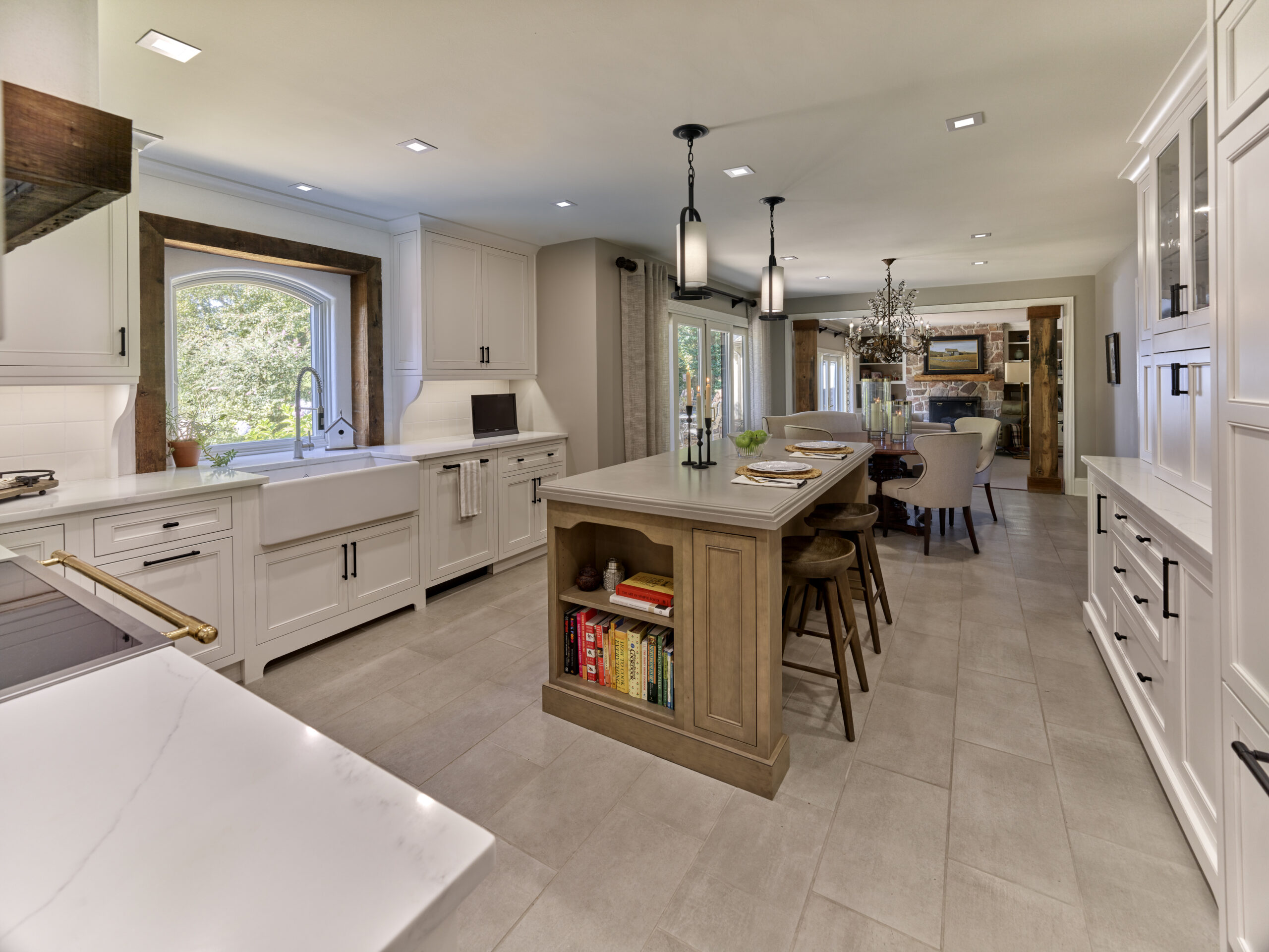 Refined Farmhouse in Washington Crossing