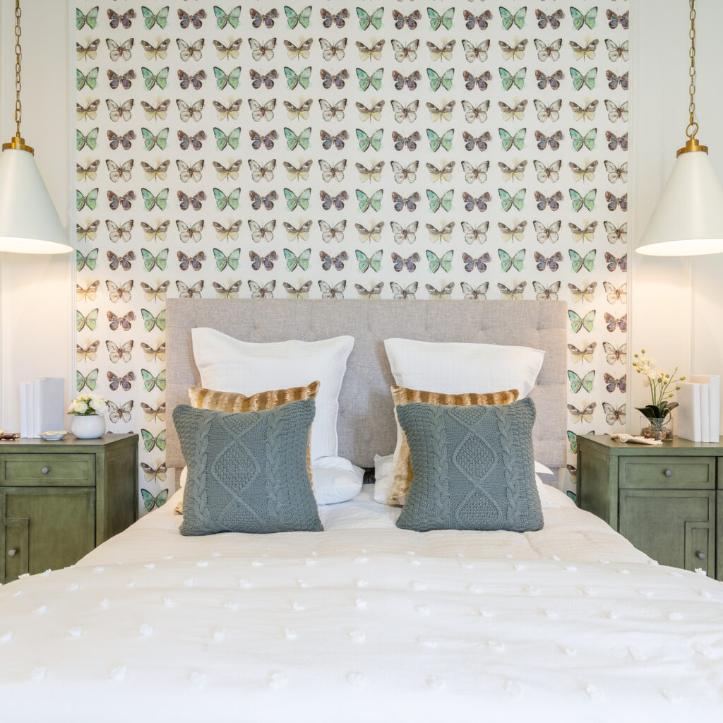 Gacek Design Group - Classic Elegance - Bedroom
