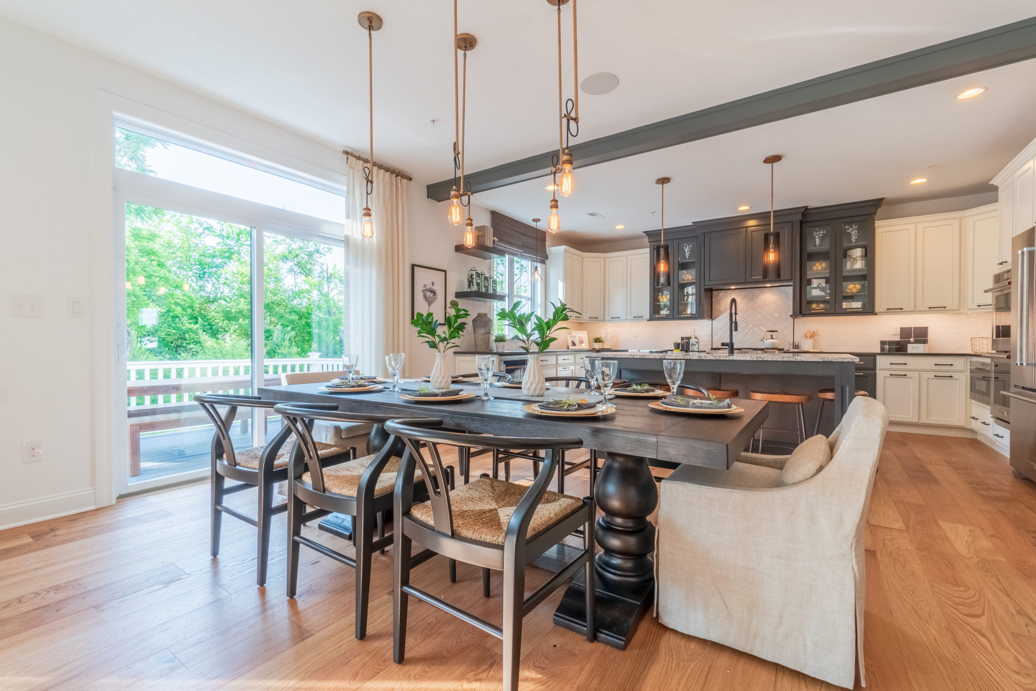 Gacek Design Group - Modern Farmhouse - Dining Area & Kitchen