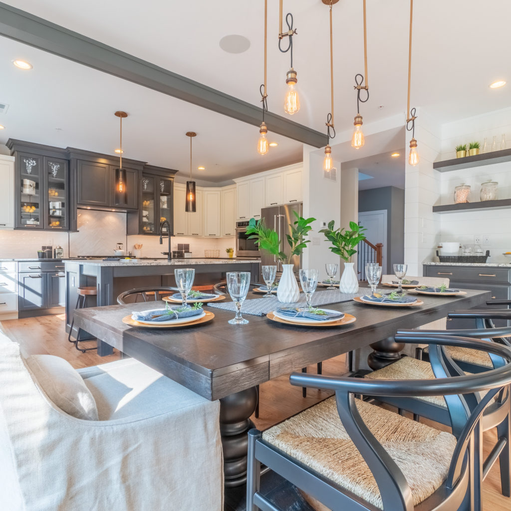 Gacek Design Group - Modern Farmhouse - Dining Area & Kitchen