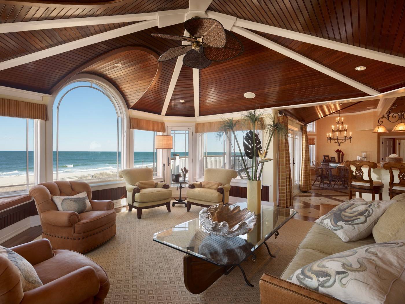 Gacek design group seashore retreat in avalon great living room